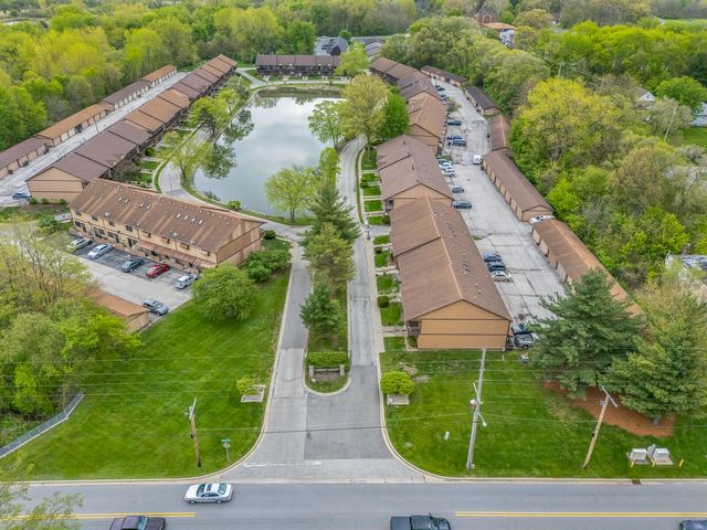 854 Jordan Circle, Schererville, IN 46375