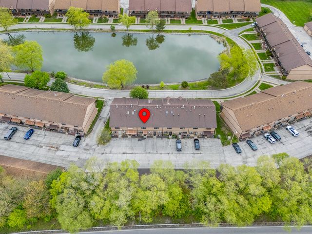 854 Jordan Circle, Schererville, IN 46375