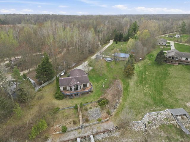 880 Sutherly Drive, Beaverton, MI 48612