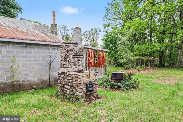 1121 BLACK GAP ROAD, Fayetteville, PA 17222