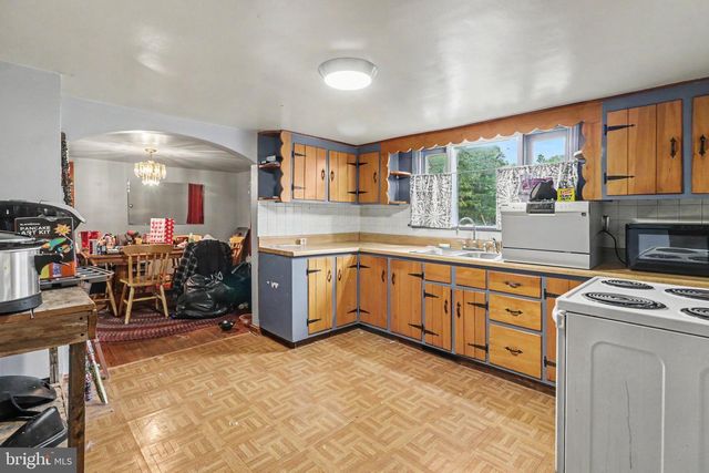 1121 BLACK GAP ROAD, Fayetteville, PA 17222