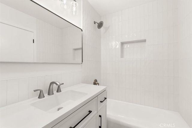 805 Glenway 105, Inglewood, CA 90302