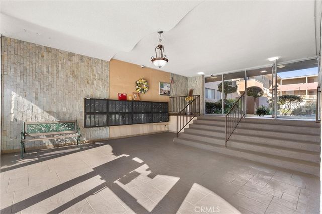 805 Glenway 105, Inglewood, CA 90302