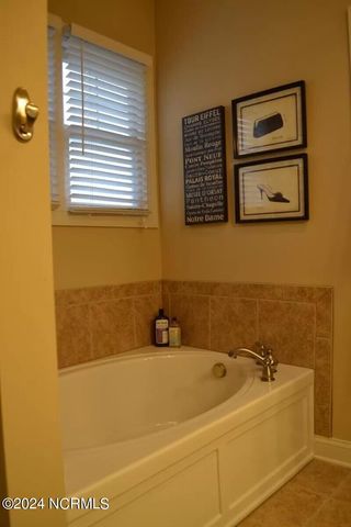 8 Elk Ridge Lane, Southern Pines, NC 28387