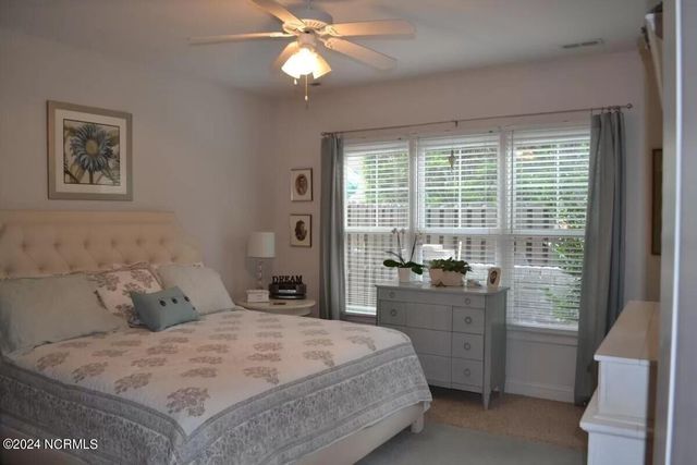 8 Elk Ridge Lane, Southern Pines, NC 28387