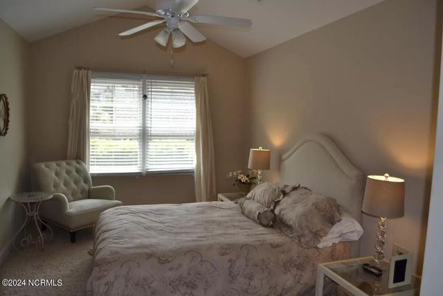 8 Elk Ridge Lane, Southern Pines, NC 28387