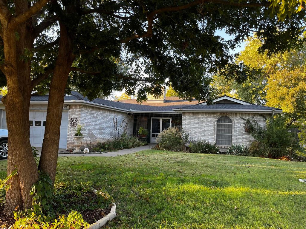 5712 SW 50th Avenue, Amarillo, TX 79109