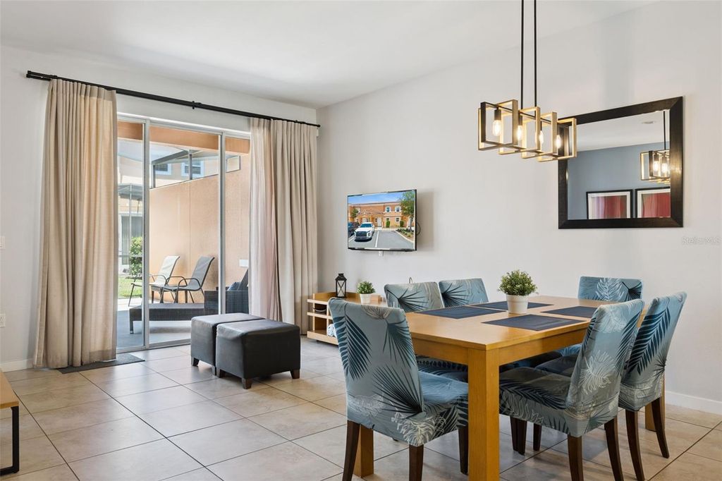 Image 7 of property listing at 2617 BUGATTI COURT, Kissimmee, FL 34746