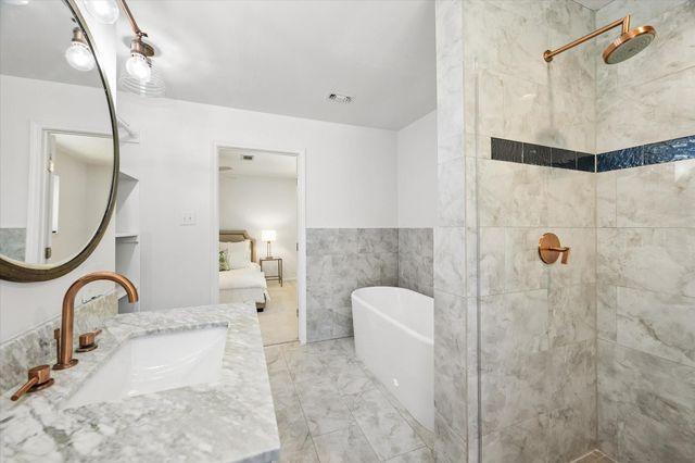 10618 Bordley Drive, Houston, TX 77042