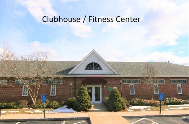 7 Conant Road 67, Winchester, MA 01890