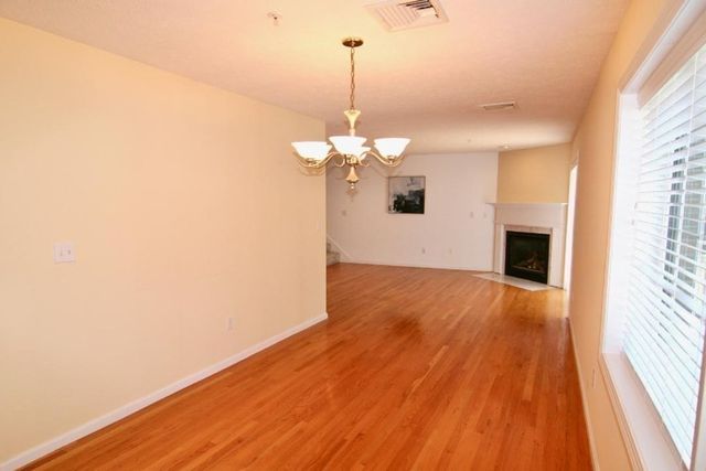 7 Conant Road 67, Winchester, MA 01890