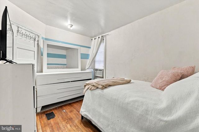 6536 LEBANON AVE, Philadelphia, PA 19151
