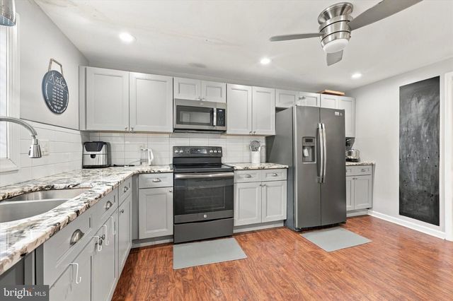 6536 LEBANON AVE, Philadelphia, PA 19151