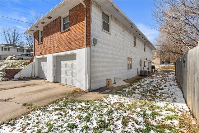 13598 E 39th & 13600 Court, Independence, MO 64055