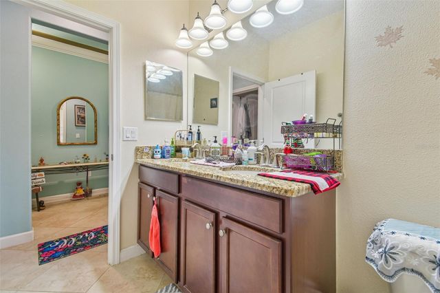 13122 GREEN VIOLET DRIVE, Riverview, FL 33579