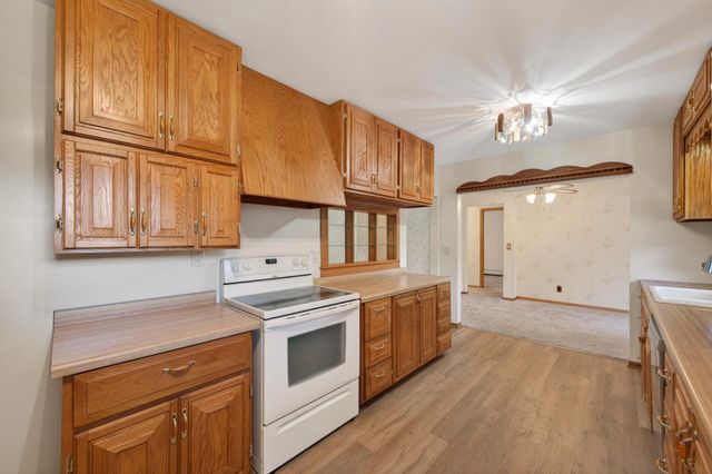 2985 Marion Street, Roseville, MN 55113