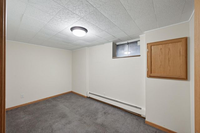 2985 Marion Street, Roseville, MN 55113