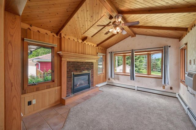2985 Marion Street, Roseville, MN 55113