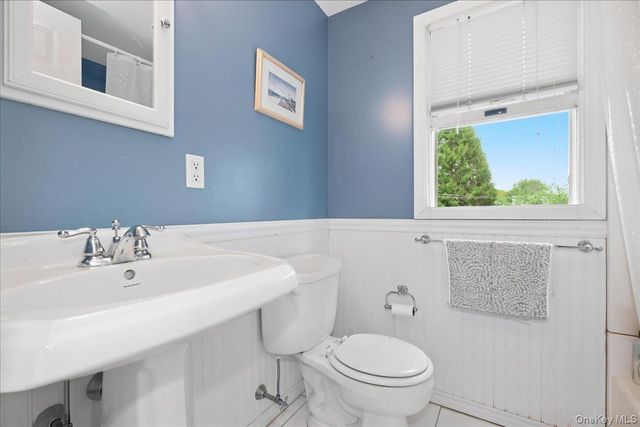 4001 Wicks Avenue, Seaford, NY 11783