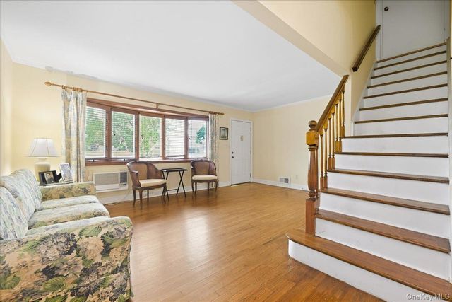4001 Wicks Avenue, Seaford, NY 11783