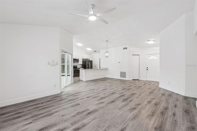 937 POTOMAC AVENUE, Deltona, FL 32738