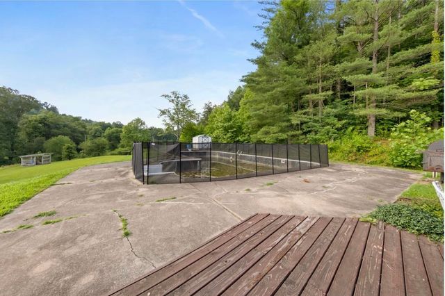 73 Township Road 221, Proctorville, OH 45669