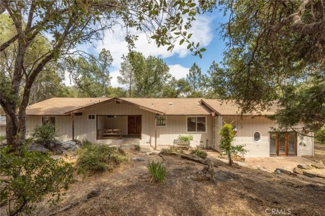32413 Chickasaw Road, Coarsegold, CA 93614