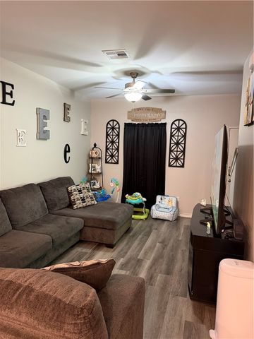 1430 Shely St, Corpus Christi, TX 78404