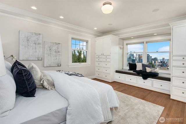 360 Highland Drive, Seattle, WA 98109