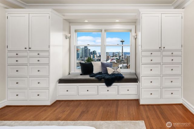 360 Highland Drive, Seattle, WA 98109