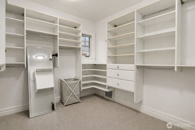 360 Highland Drive, Seattle, WA 98109