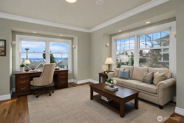 360 Highland Drive, Seattle, WA 98109