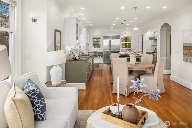 360 Highland Drive, Seattle, WA 98109