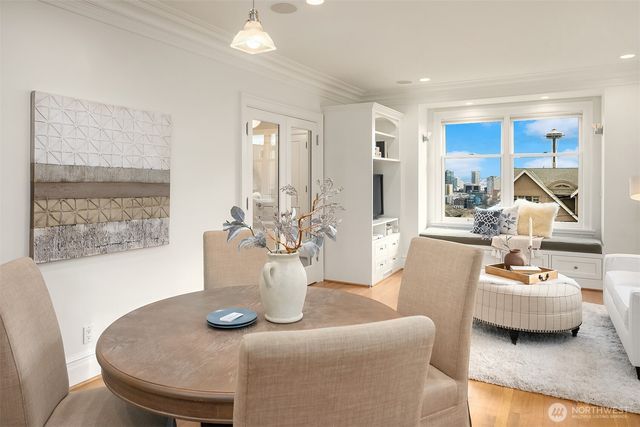 360 Highland Drive, Seattle, WA 98109