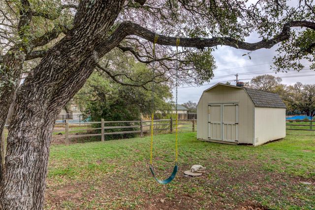 805 Kemp Hills DR, Austin, TX 78737