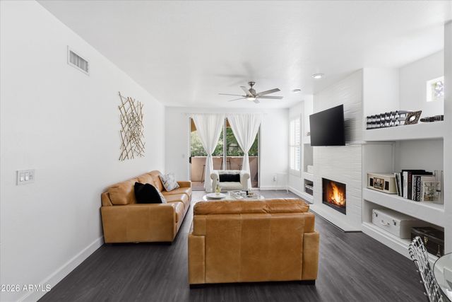1747 E NORTHERN Avenue 140, Phoenix, AZ 85020