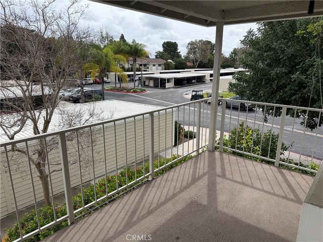 925 AVE MAJORCA O, Laguna Woods, CA 92637