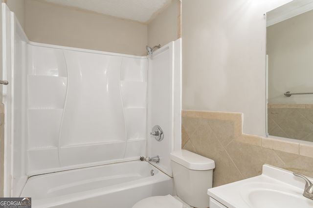 856 Betty Lane, Stone Mountain, GA 30083