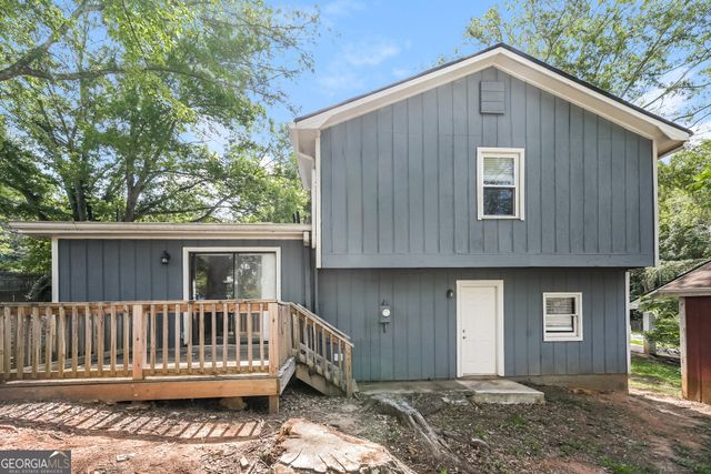 856 Betty Lane, Stone Mountain, GA 30083