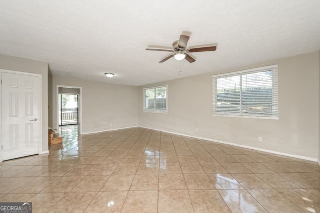 856 Betty Lane, Stone Mountain, GA 30083