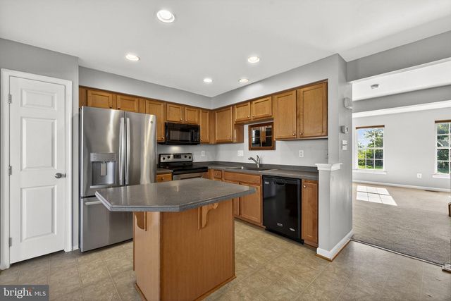 1229 MARE ST, Ranson, WV 25438