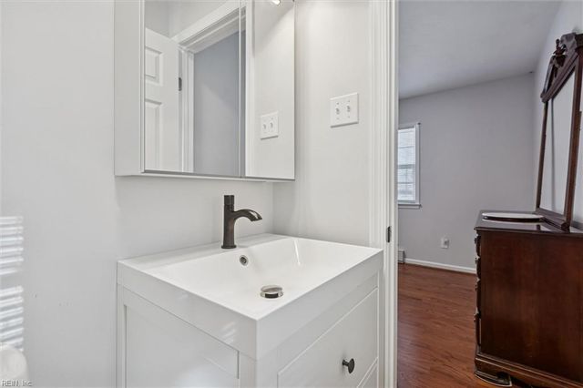 807 Connors DR, Newport News, VA 23608