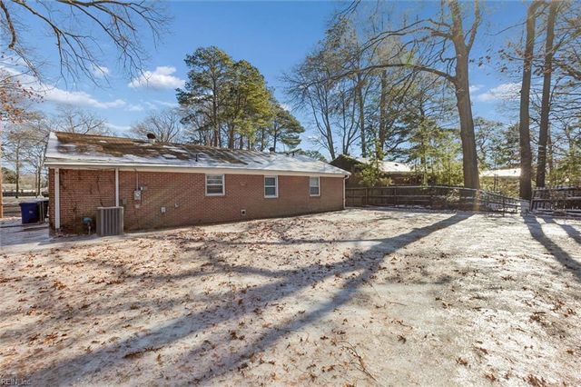 807 Connors DR, Newport News, VA 23608