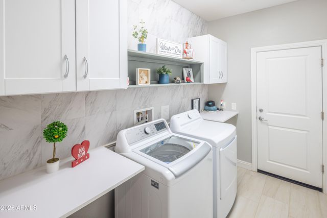 6638 W SONOMA Way, Florence, AZ 85132