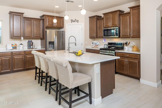 6638 W SONOMA Way, Florence, AZ 85132