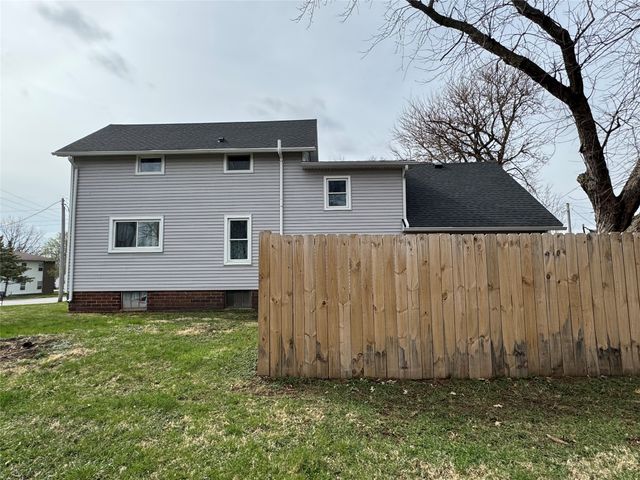 819 Division Street, Boone, IA 50036
