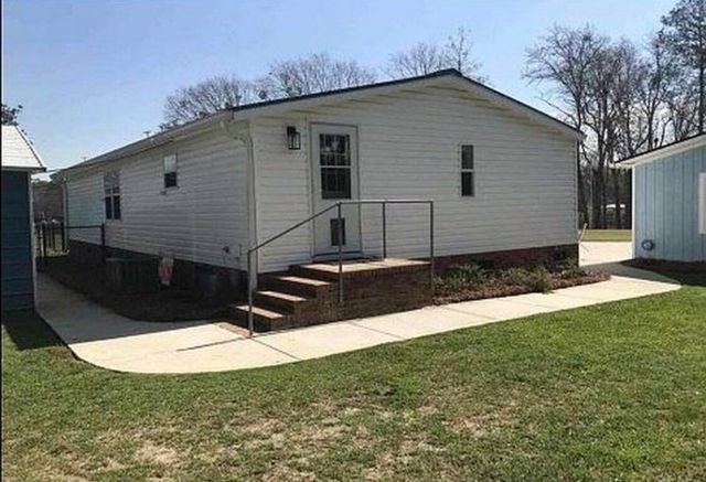 1221 Dove Lane, Summerton, SC 29148