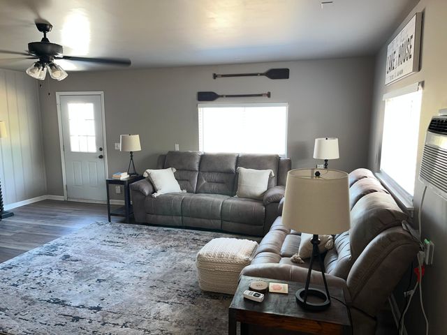 1221 Dove Lane, Summerton, SC 29148
