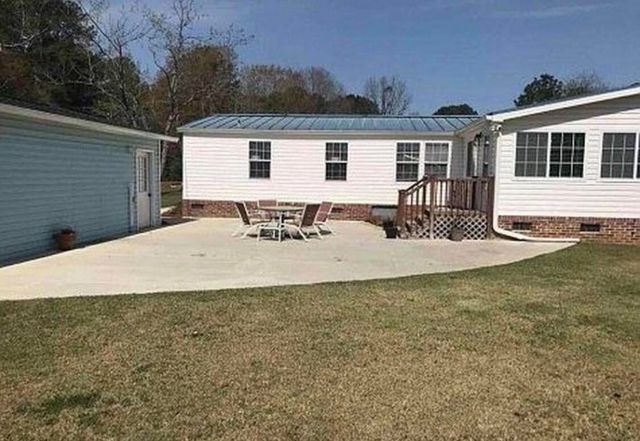 1221 Dove Lane, Summerton, SC 29148