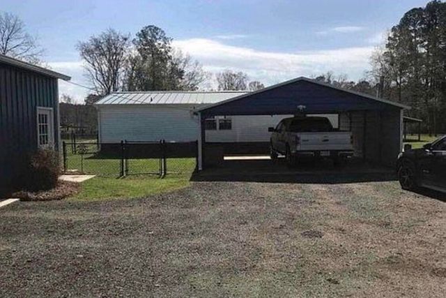 1221 Dove Lane, Summerton, SC 29148